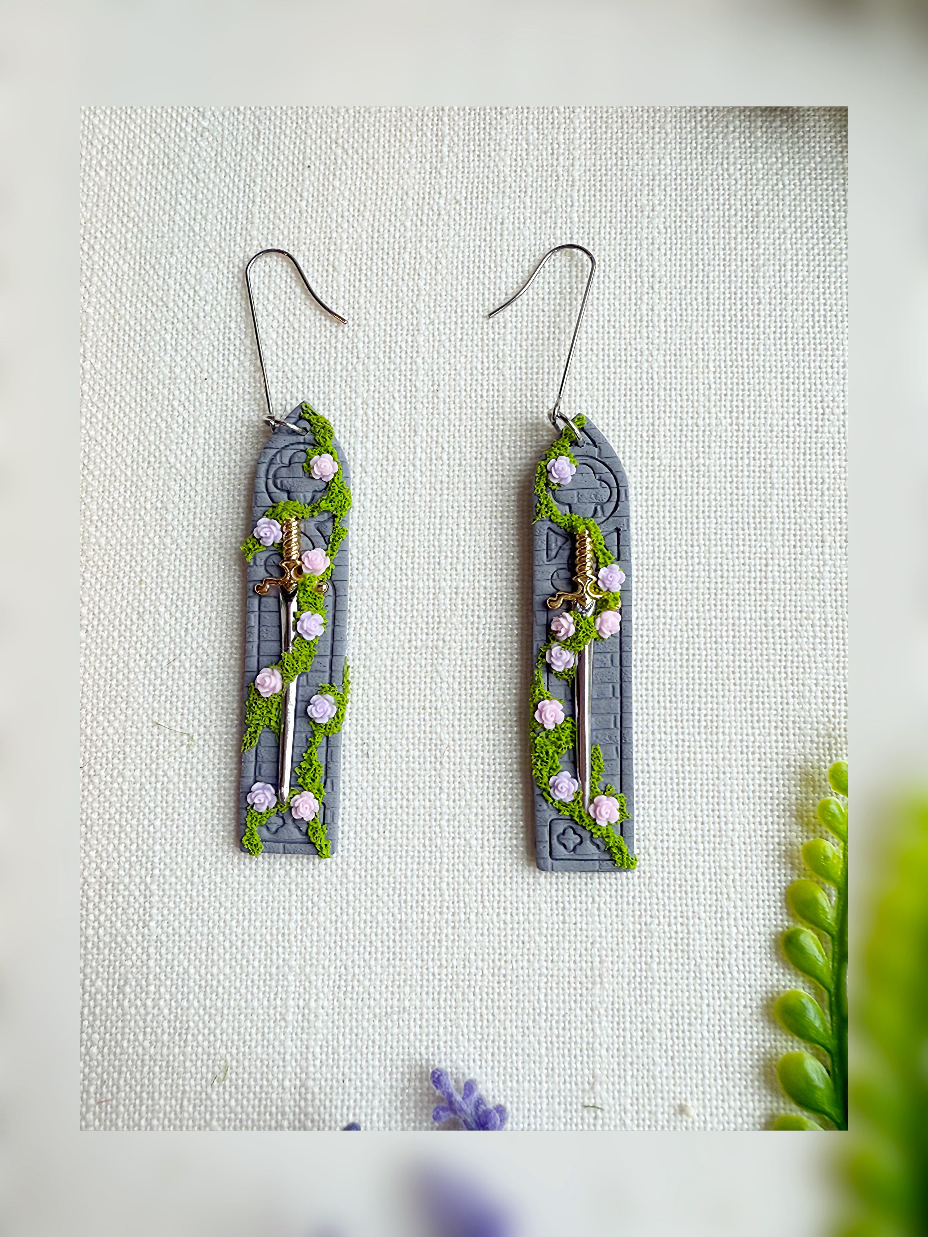 💜 Wisteria Cathedral Earrings