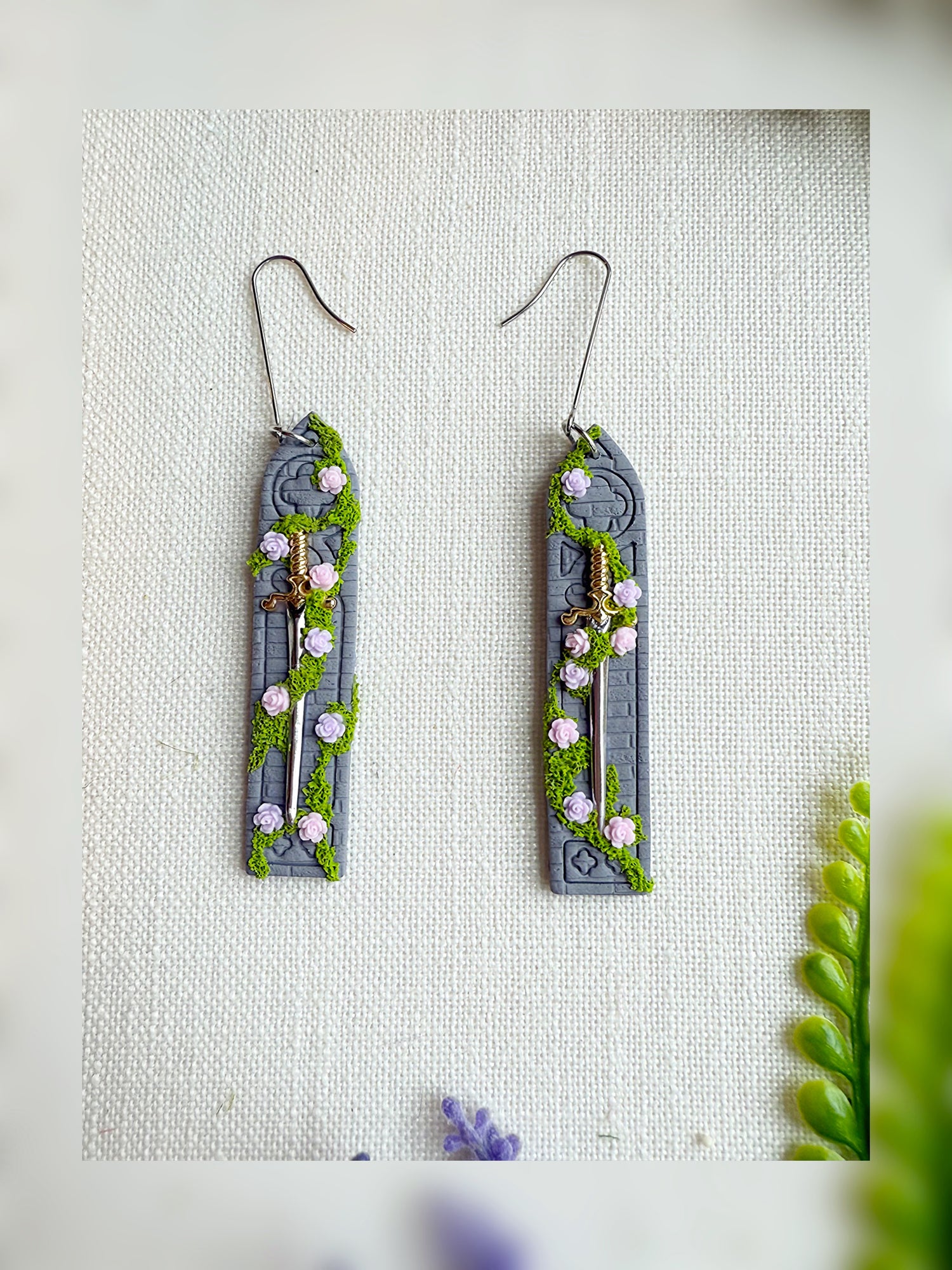 💜 Wisteria Cathedral Earrings