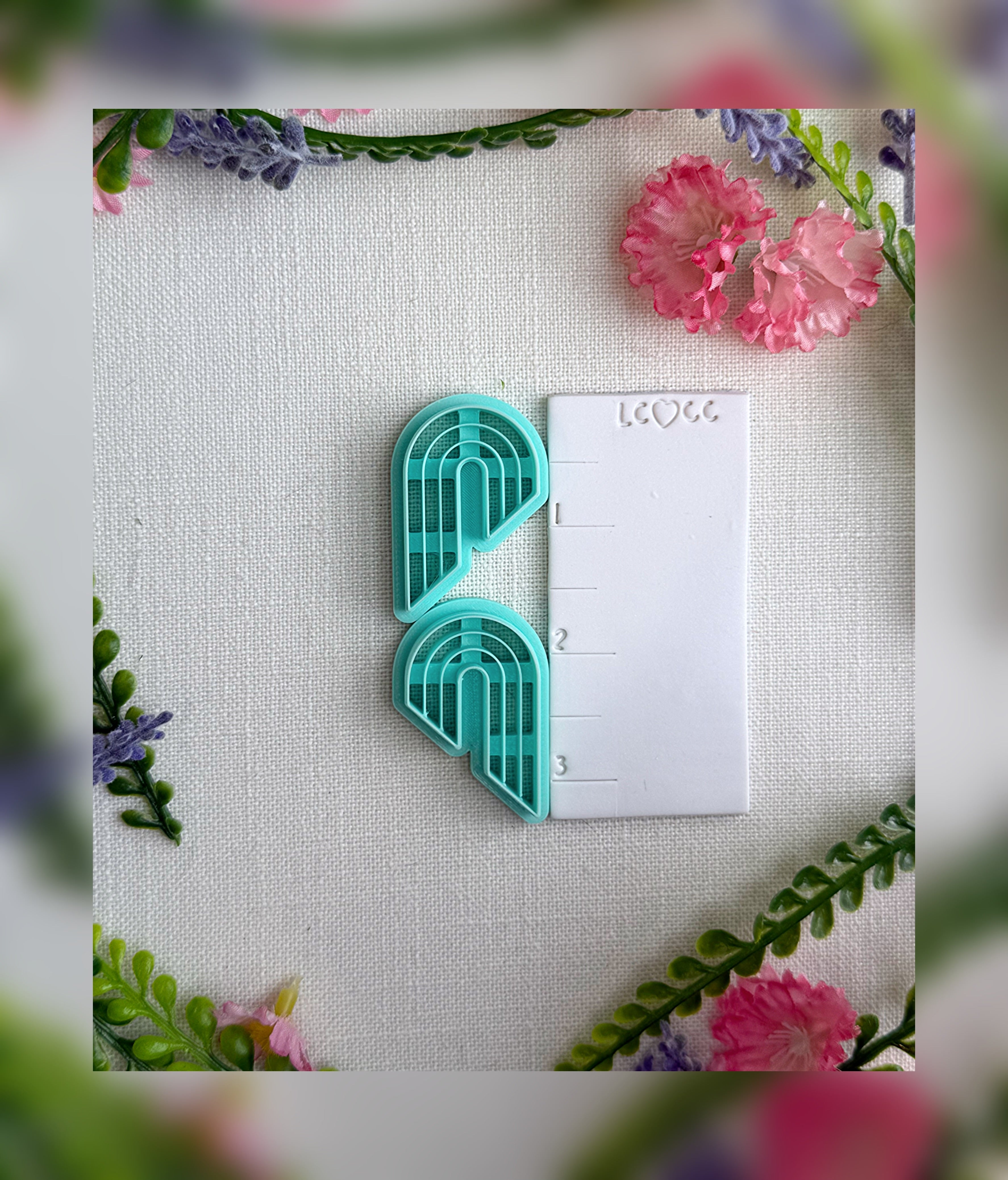 🌈 Curved Horizon Clay Cutter – Polymer Clay Tool