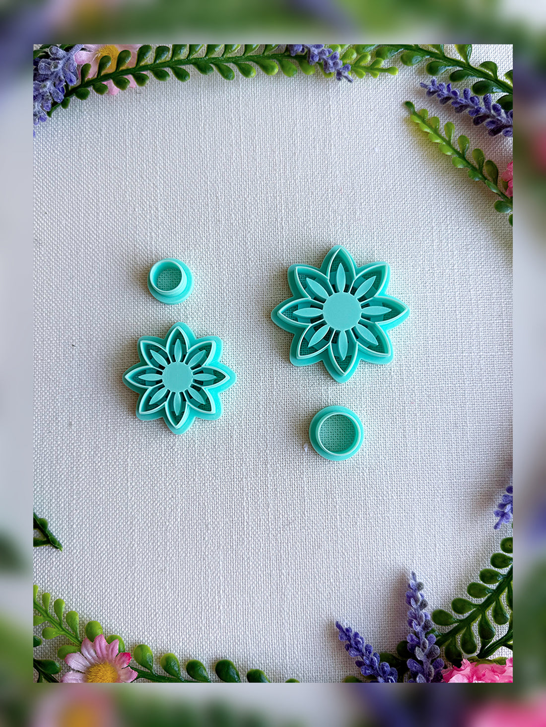 Bloom Beam Flower Clay Cutter 🌸